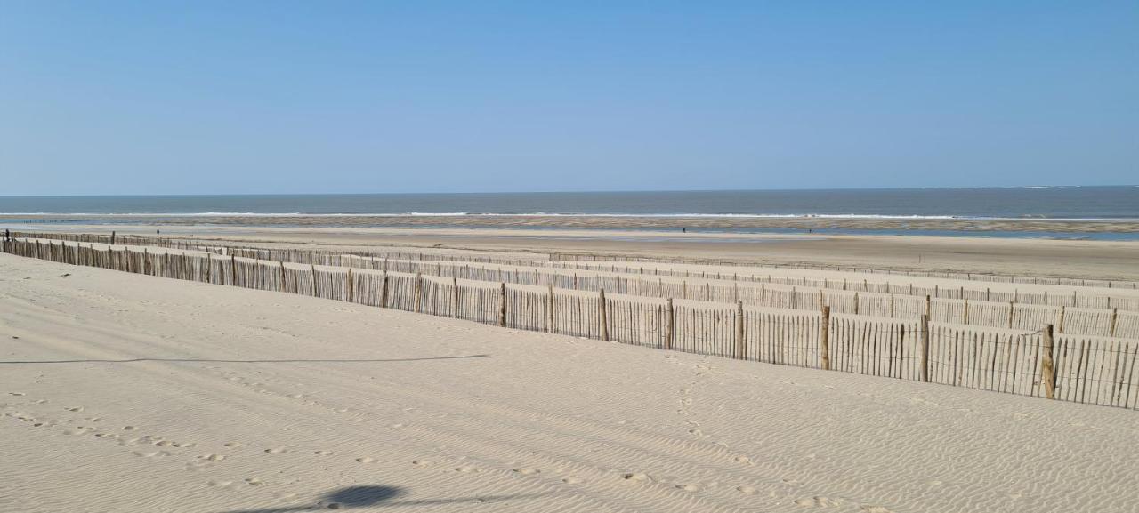 Soulac Cote Plage - Devant L'Ocean *